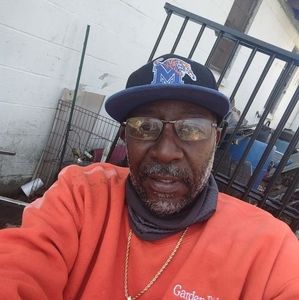 Meet your Posher, Lloydlj